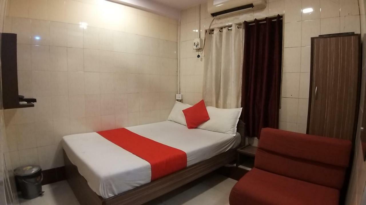 Hotel Saim Palace Bombay Esterno foto